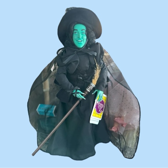 PRESENTS 1987 WIZARD OF OZ DOLLS - SET OF 10 - Picture 6 of 16